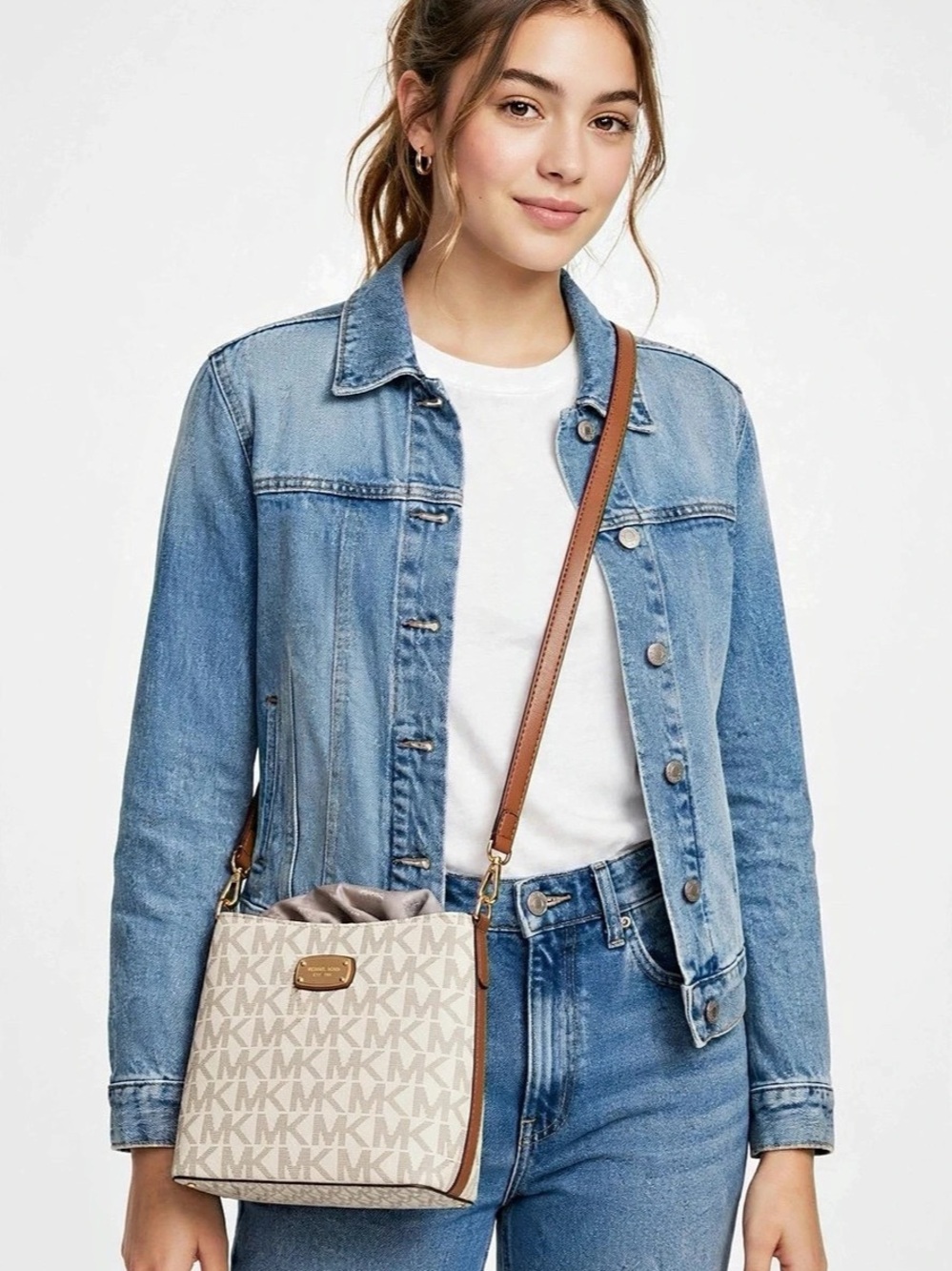 MICHAEL KORS Vintage Y2K Vanilla Crossbody - 100% Authentic Rare 2017 Model